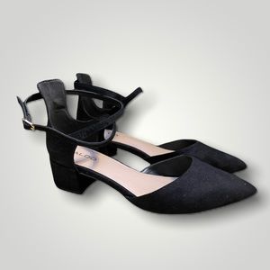 Aldo chunky heel closed toe